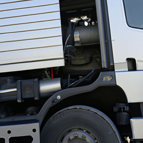 पीटीओ 4×2 डीजल इंजन ट्रक के साथ बाएं हाथ का लाइट कार्गो ट्रक सिस्टम डोंगफेंग कैप्टन सी72-791 5टी ट्रक