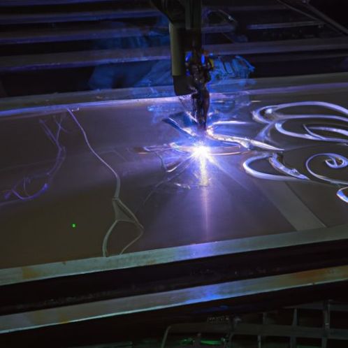 Macchina da taglio al plasma digitale al plasma CNC per metallo con taglio a porta per acciaio al carbonio di alta qualità 1530 metallo