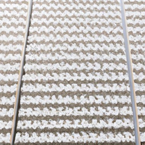 แผ่นฝ้าเพดานที่ถูกระงับขายส่งแผ่นยิปซั่มพรุนในประเทศจีน 2 × 4 อะคูสติกใยแร่รูปแบบต่างๆ