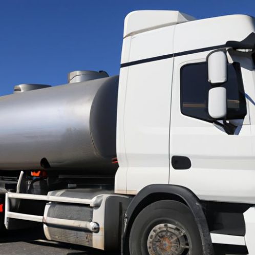 Camión cisterna JAC 4X2 5000 para transporte de leche 10000 litros de combustible
