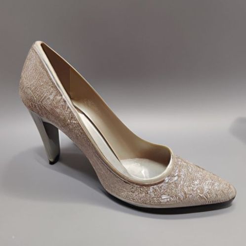 Scarpe con tacco alto Scarpe da donna di lusso 2022 nuove scarpe estive per ragazza stock Designer personalizzato Nuova moda di alta qualità