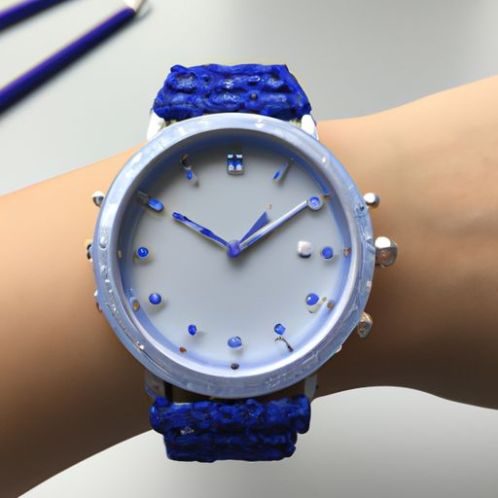 Reloj digital Reloj con correa de silicona Acero inoxidable de lujo Pantalla de fecha resistente al agua Mano informal simple SANDA 2018-1 hermosa mujer shenzhen