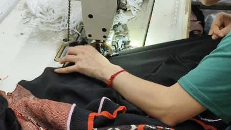 บริษัทเสื้อสวมหัว gestickte ผู้ผลิตเสื้อสเวตเตอร์รักษาความปลอดภัยแคชเมียร์ 100 ตัว