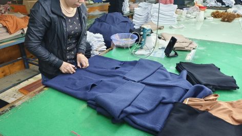 zip kazak oemodm şirketini kişiselleştirir, ingilizce fabrika kazak elbisesi